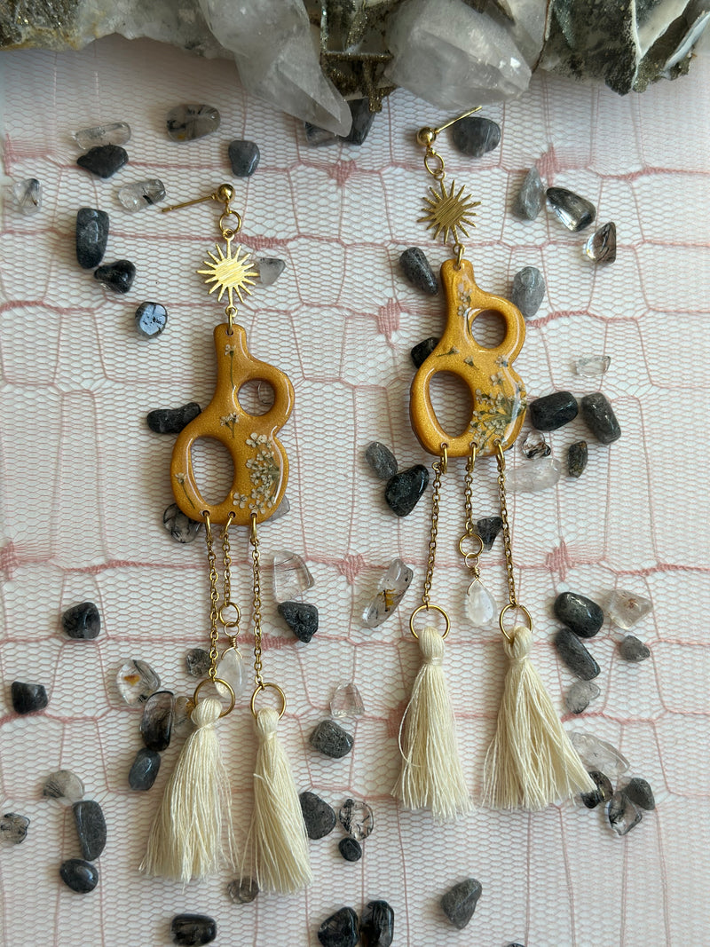 “The New Vase” Moonstone earrings