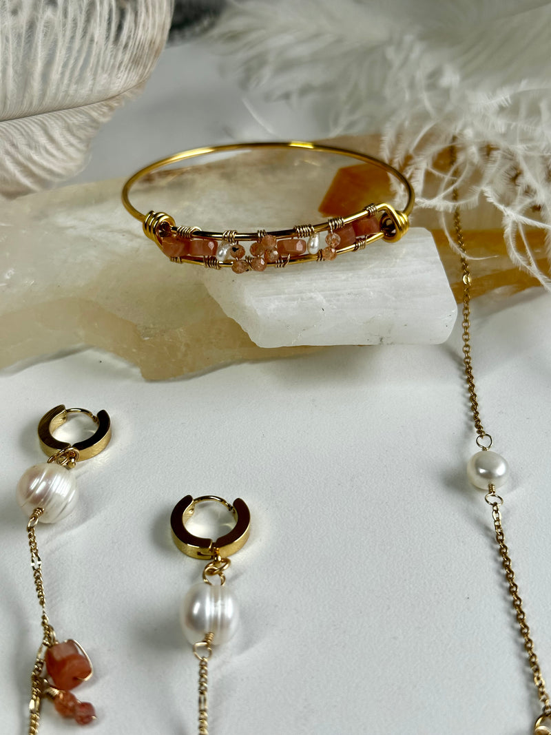 SET Sunstone & Pearls Stainless Steel Bangle Bracelet & Necklace