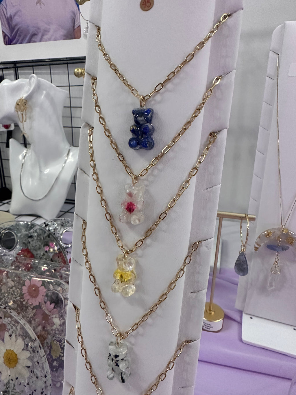 “Gummy Bear” Chokers