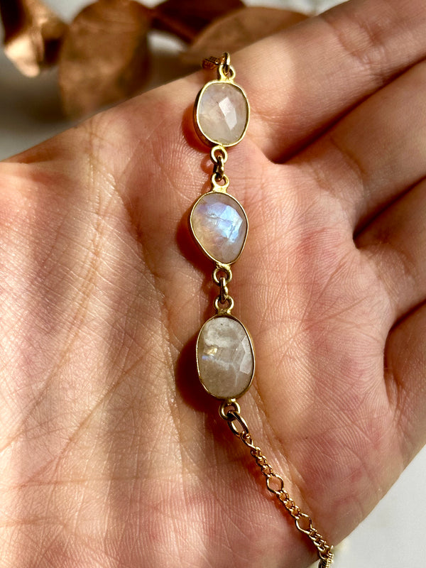 Rainbow Moonstone Bracelet