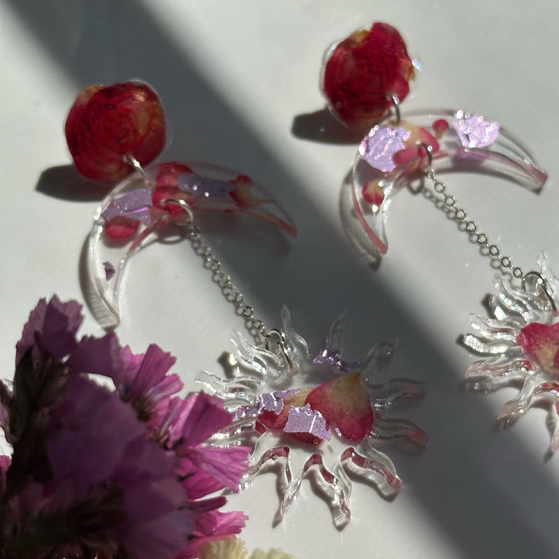 “Flower Child” Roses Earrings