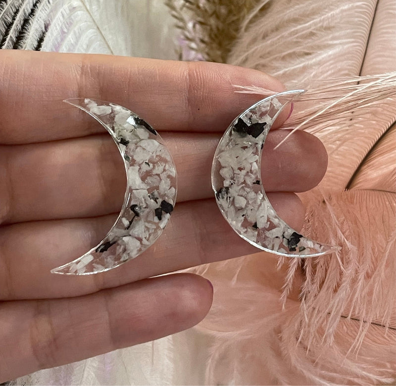 “La Luna” Moonstone Moon Studs