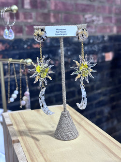 “Celestial Goddess" Moonstone with Dried Flowers Earrings