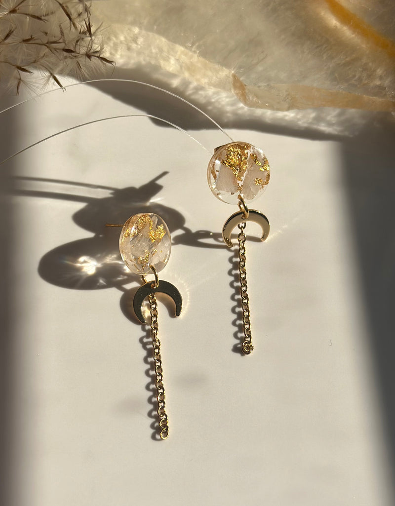 “Lunita” Rainbow Moonstone Studs