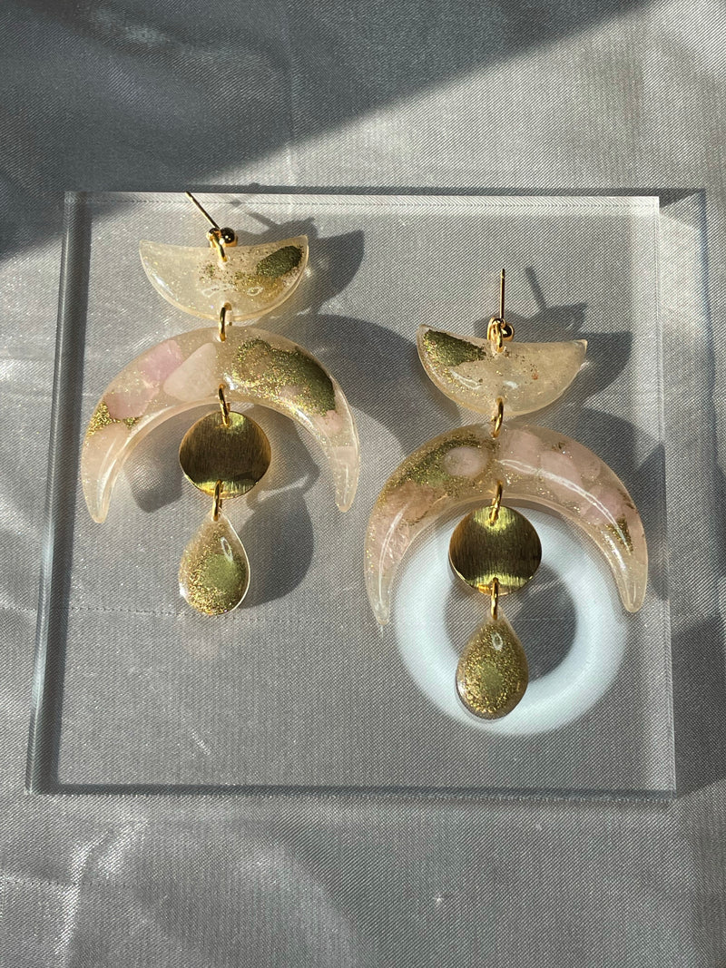 “Kali” Morganite Moon Earrings