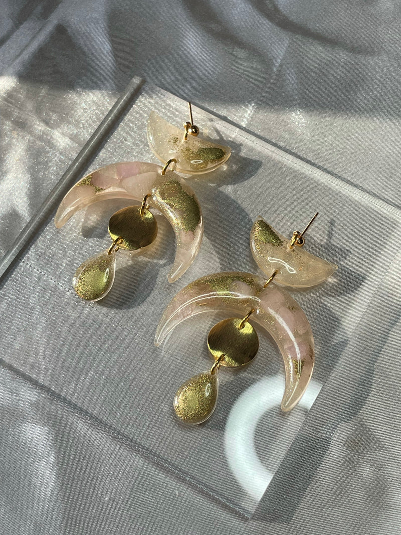 “Kali” Morganite Moon Earrings