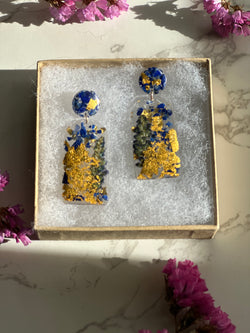 24k Gold Flakes Real Flowers Lapis Lazuli Studs